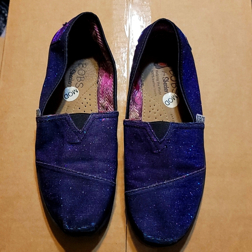 Bob's, purple and black sparkles, size 6.5